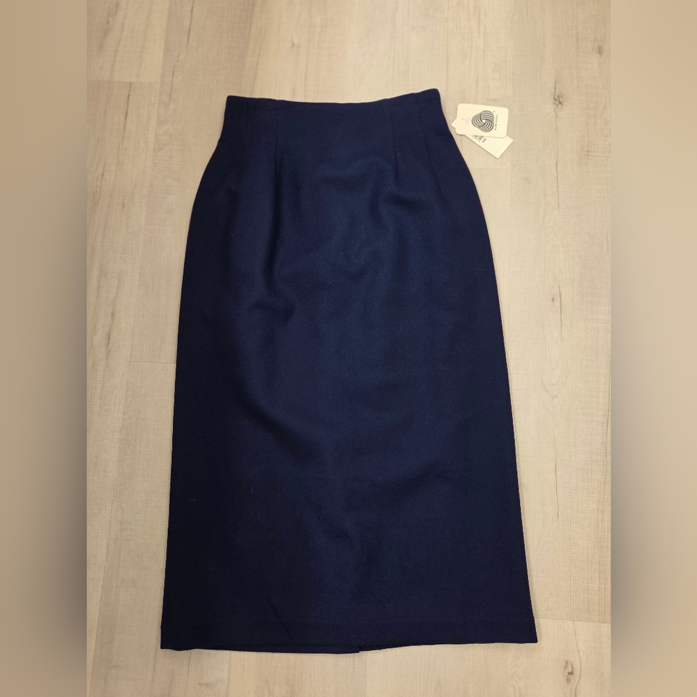 Chic Navy Pure Wool Pencil Skirt for Women